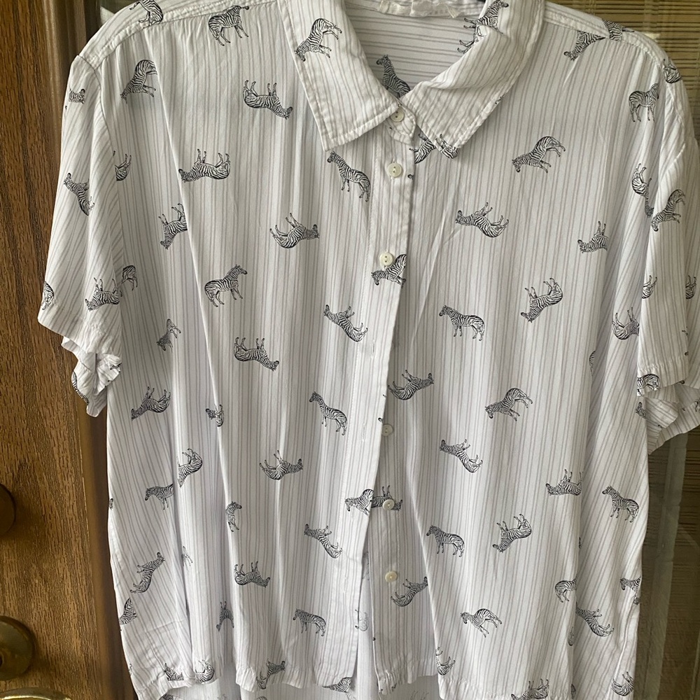 Jane and Delancey White Zebra Print Button Down Shirt